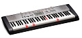 Casio LK-130  синтезатор с автоаккомпанементом, 61 клавиша, 12-голосная полифония, 100 тембров, 50 стилей