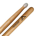 VATER VHNSN Marching Sticks Nightstick - 2S Палочки для маршевых барабанов, орех, нейлоновая головка