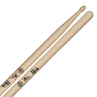 VIC FIRTH SDC  барабаннные палочки Danny Carey, деревянный каплевидный наконечник, материал - гикори, длина 16 1/2", диаметр 0,695"