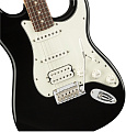 FENDER PLAYER Stratocaster HSS PF BLK Электрогитара, цвет черный