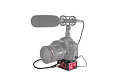 Saramonic SR-AX101 двухканальный XLR аудиоадаптер для камкордеров или DSLR камер