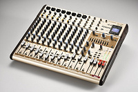 Phonic AM14GE Микшерный пульт, 14 каналов, DFX, BT, MP3-модуль с функцией звукозаписи и USB-интерфейсом