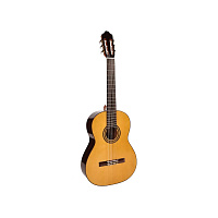 Esteve 6PS SP  классическая гитара 4/4, массив ели / палисандр, гриф окумея / палисандр, цвет натуральный