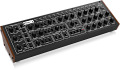 Behringer PRO-1 аналоговый синтезатор, 2 осциллятора Curtis3340, 4-полюсный фильтр, 2 огибающие ADSR, секвенсор, арпеджиатор
