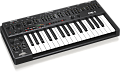 Behringer MS-1-BK аналоговый синтезатор, 32 полноразмерных полувзвешенных клавиши, аналоговые VCO, VCF и VCA, фильтр нижних частот, цвет черный
