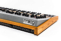 Moog One 16-Voice  Полифонический 16-голосный 3-тембральный аналоговый синтезатор, 61 клавиша