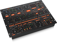 Behringer 2600 аналоговый полумодульный синтезатор, 3 VCO, фильтр нижних частот, разъемы MIDI I/O и USB-B
